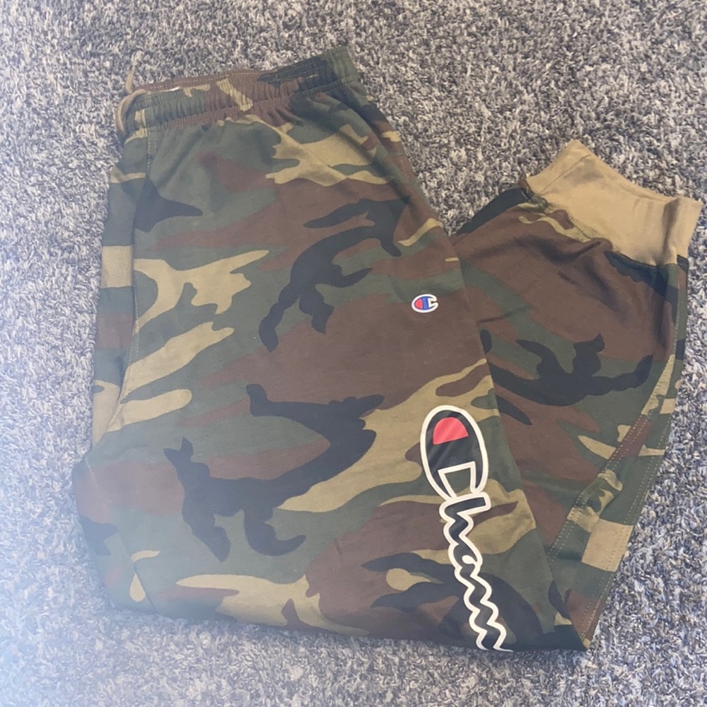 NWOT Men’s Champion Sweatpants